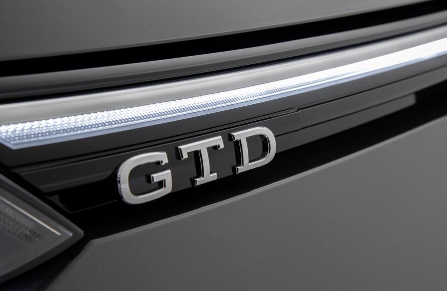 Логотип Volkswagen Golf GTD 2020 года  (WW) (фото 9 из 17)